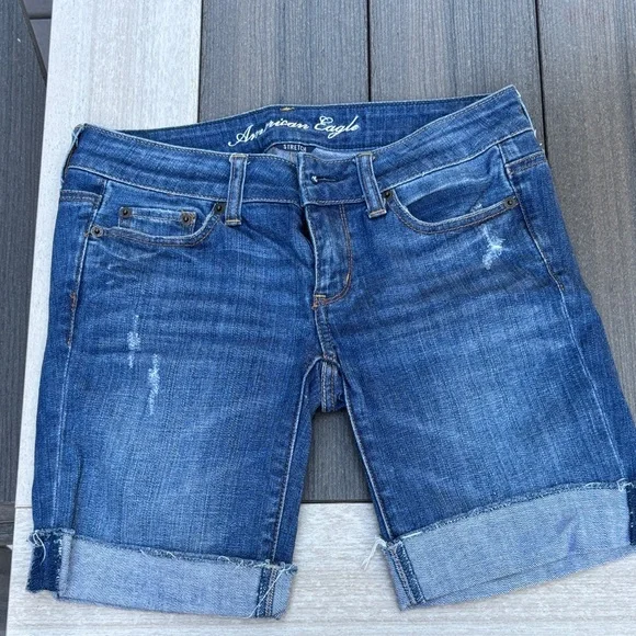 American Eagle Outfitters Women's Blue Denim Shorts - Picture 1 of 5